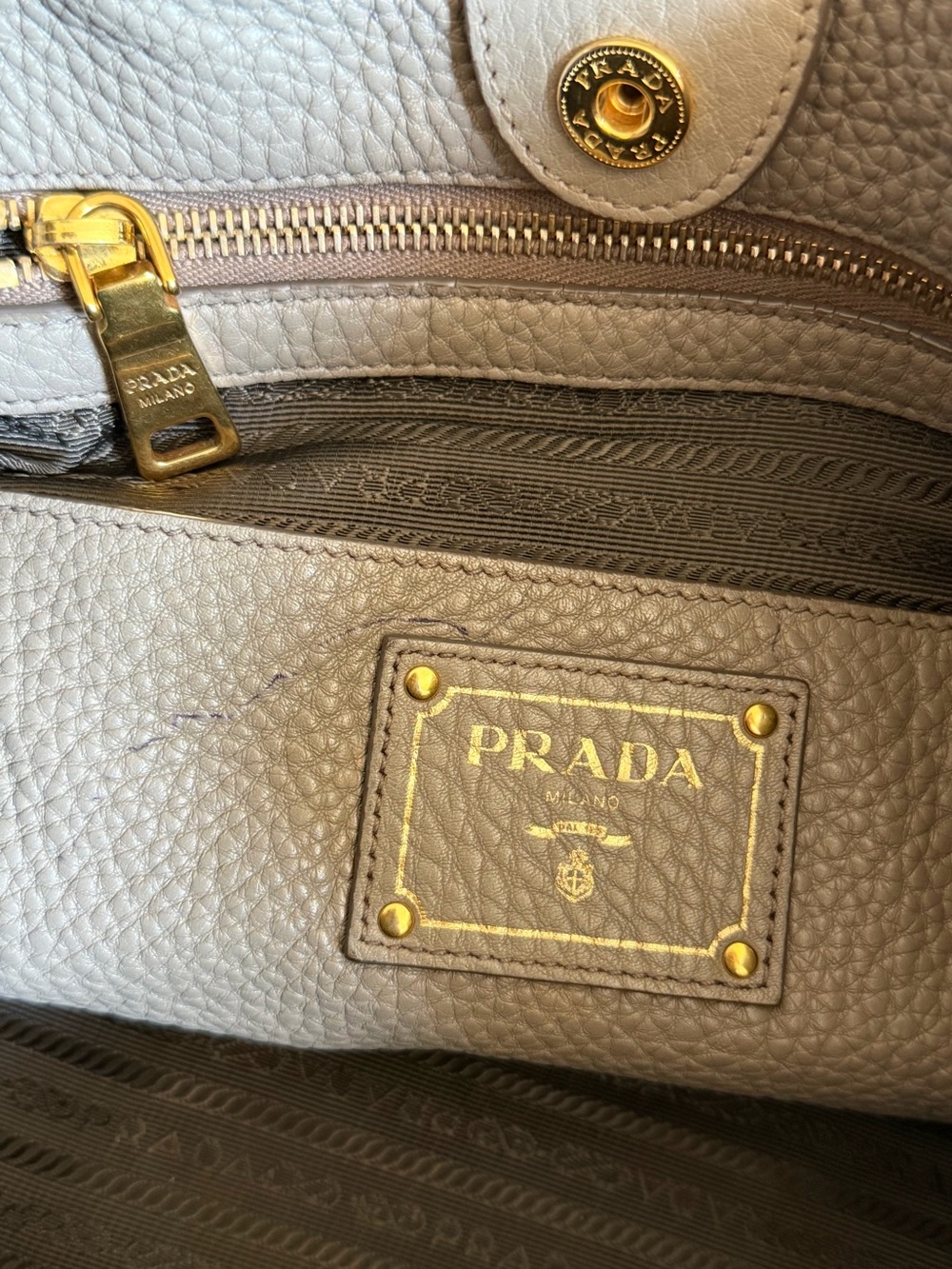 Prada - Vitello Daino Sacca 2 Manici Tote - Picture 16 of 16